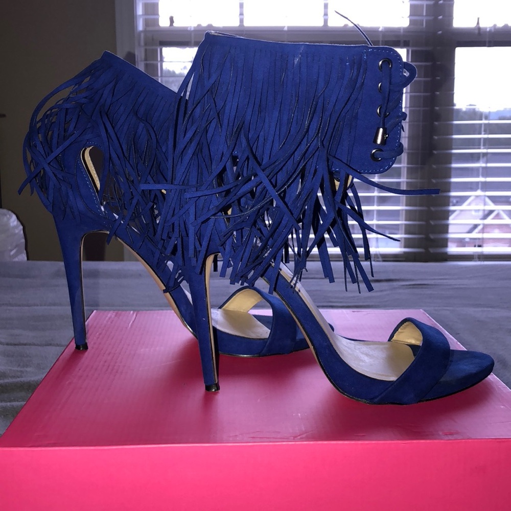 Tie up fringe pumps!!